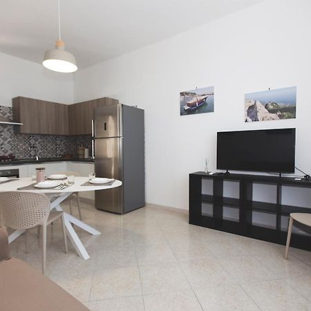 Brecchembe - Holiday Home In The Center Of Lacco Ameno Lacco Ameno  Exterior foto