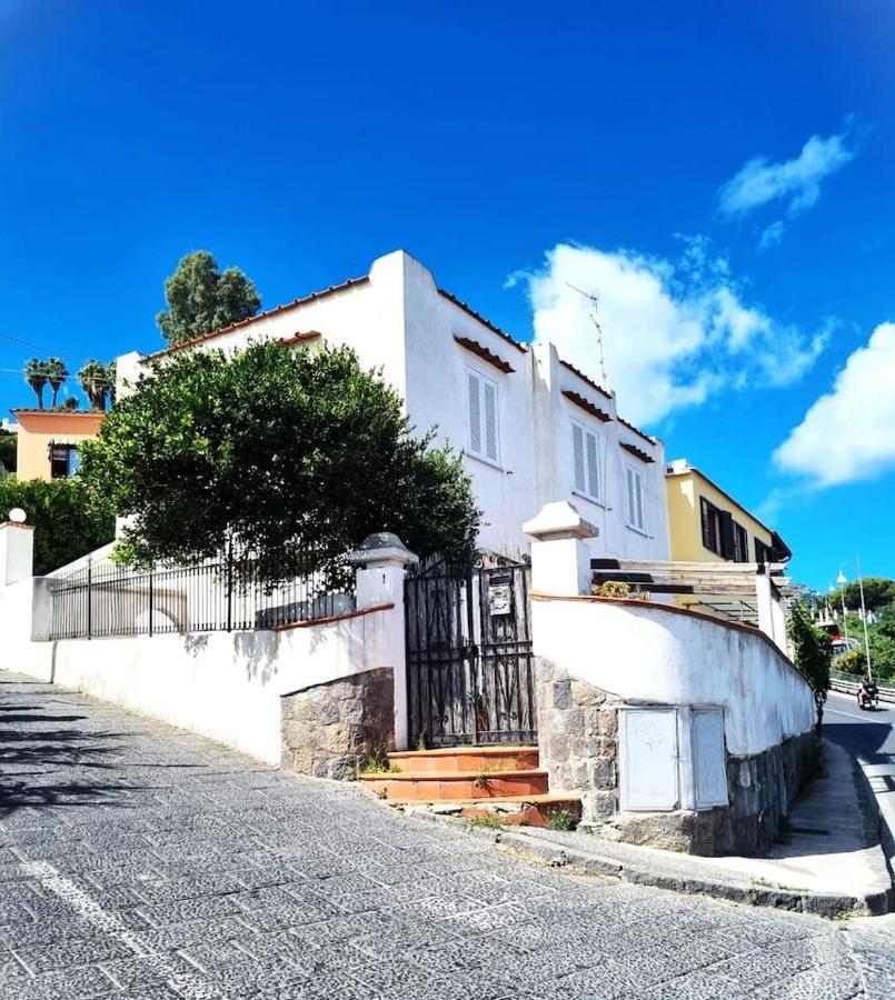 Brecchembe - Holiday Home In The Center Of Lacco Ameno Lacco Ameno  Exterior foto