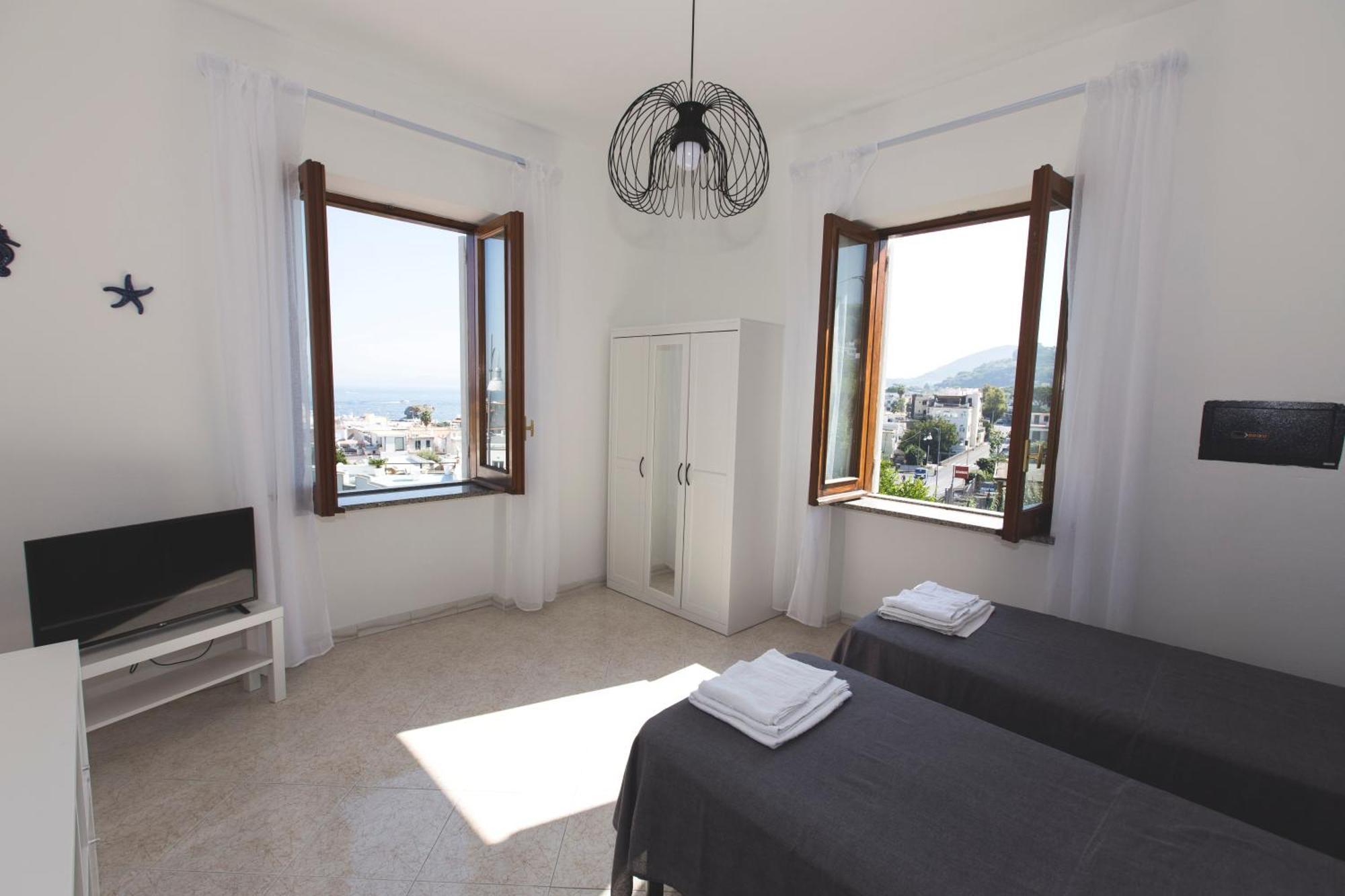 Brecchembe - Holiday Home In The Center Of Lacco Ameno Lacco Ameno  Exterior foto